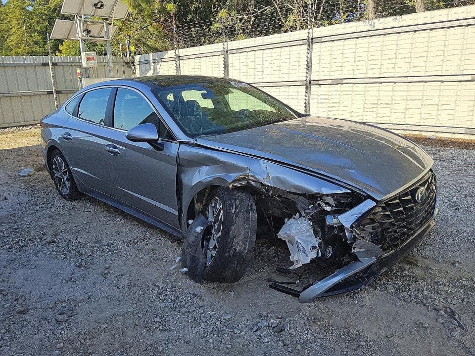 2021 HYUNDAI SONATA SEL 4