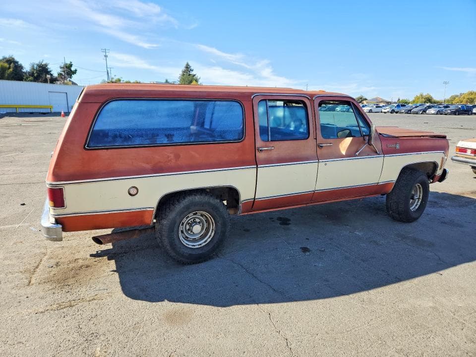 1978 CHEVROLET SUBRBAN 3