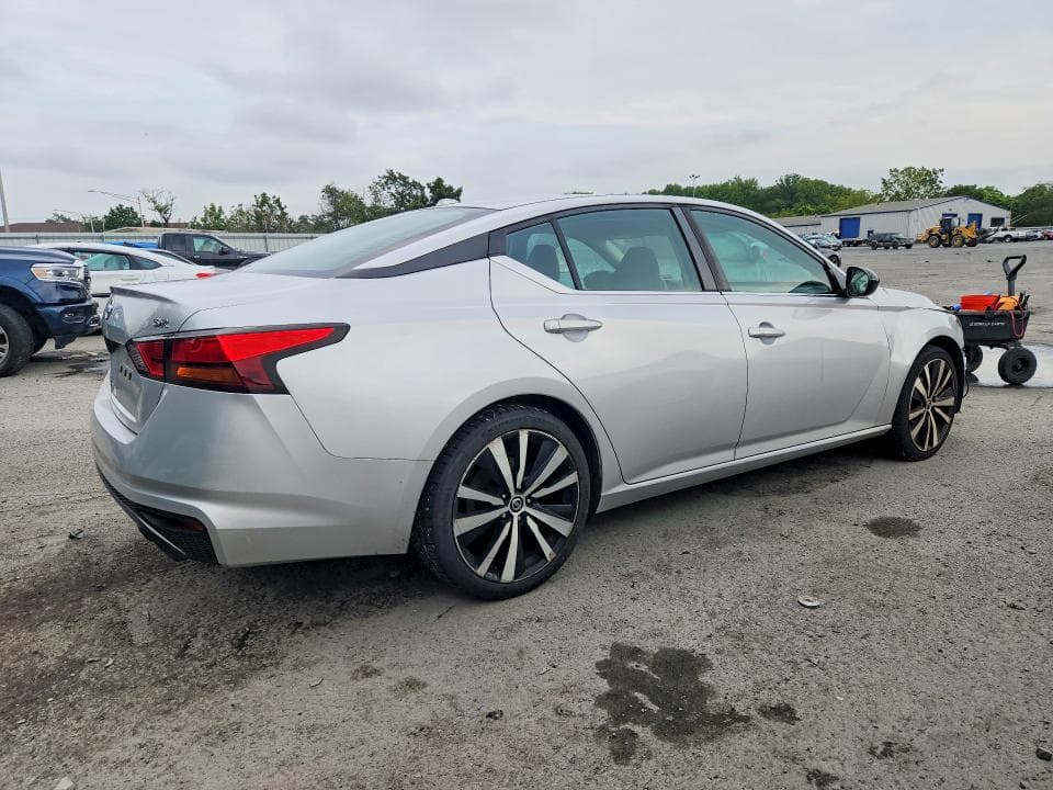2019 NISSAN ALTIMA SR 3