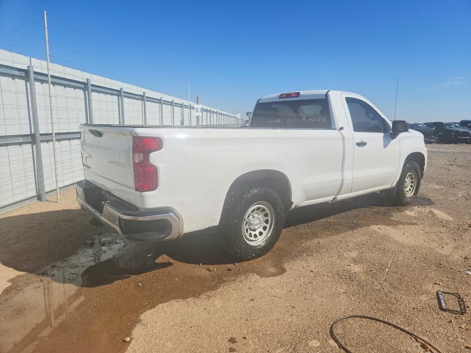 2021 CHEVROLET SILVERADO K1500 3
