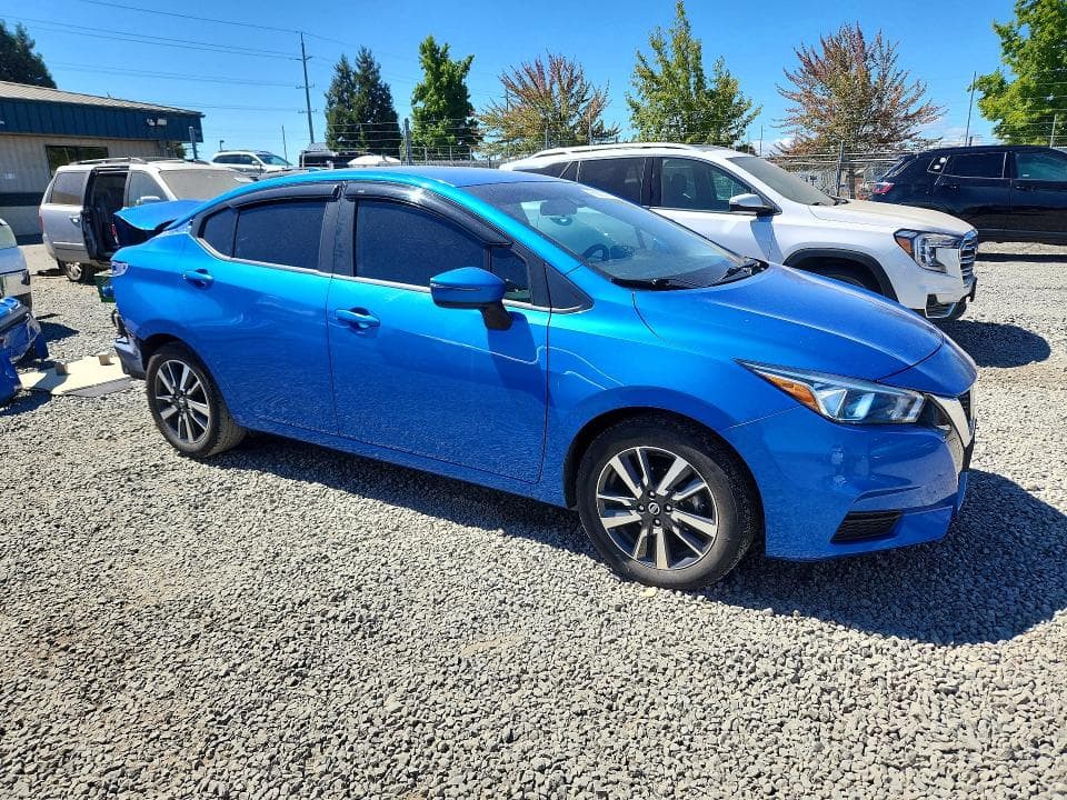 2021 NISSAN VERSA SV 4