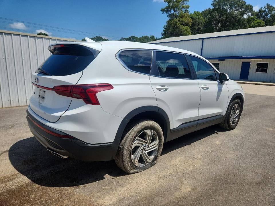 2021 HYUNDAI SANTA FE SE 3