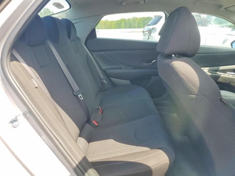 2025 HYUNDAI ELANTRA SE 10