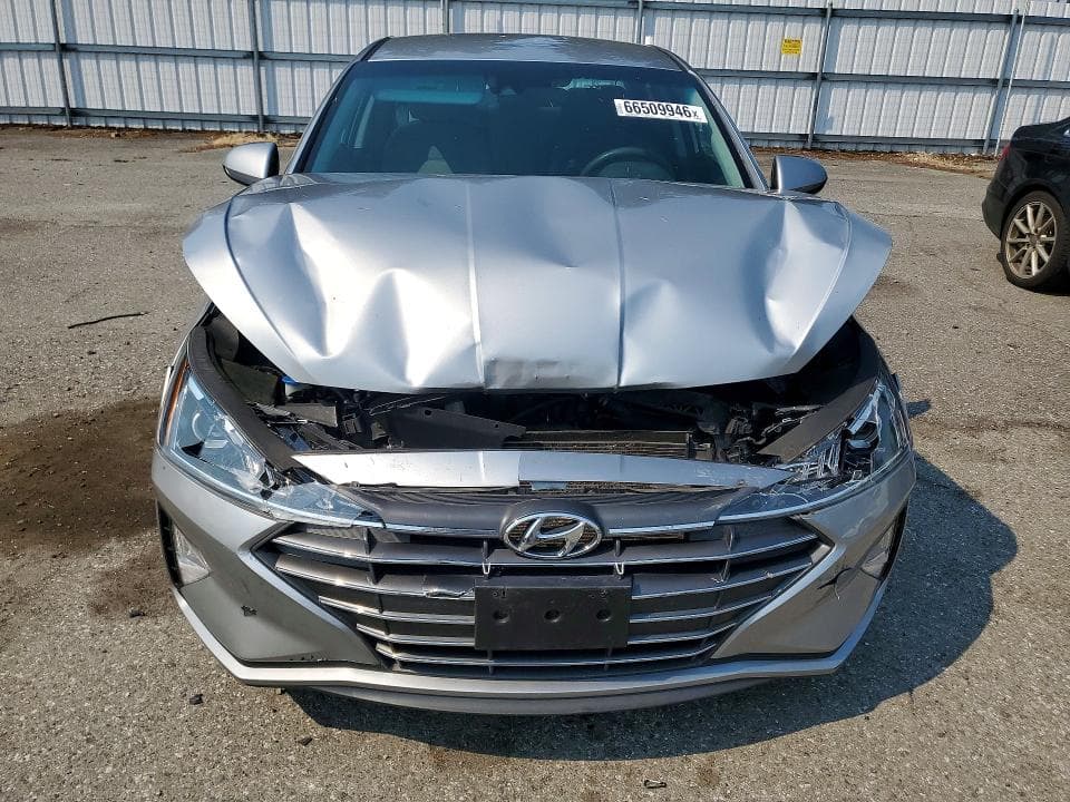 2020 HYUNDAI ELANTRA SEL 5