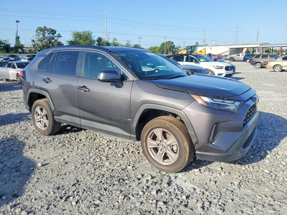 2023 TOYOTA RAV4 XLE 4