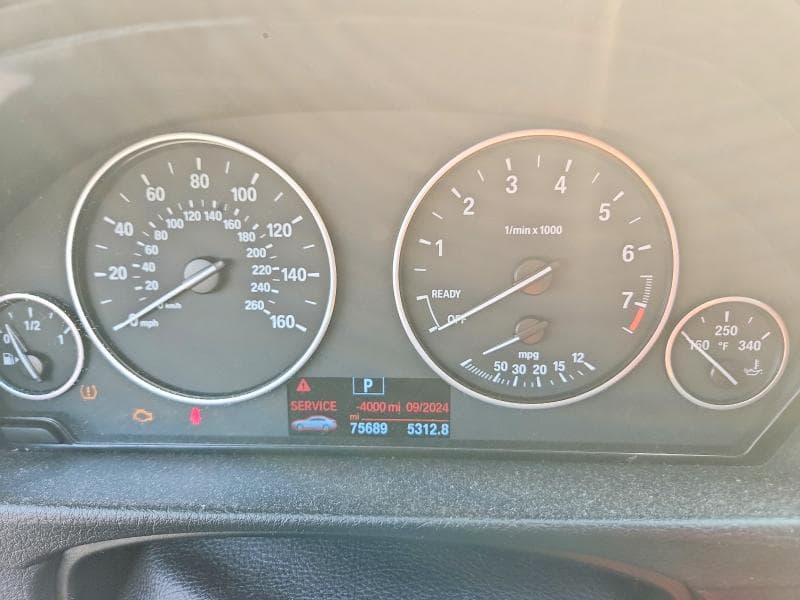 2018 BMW 320 XI 9