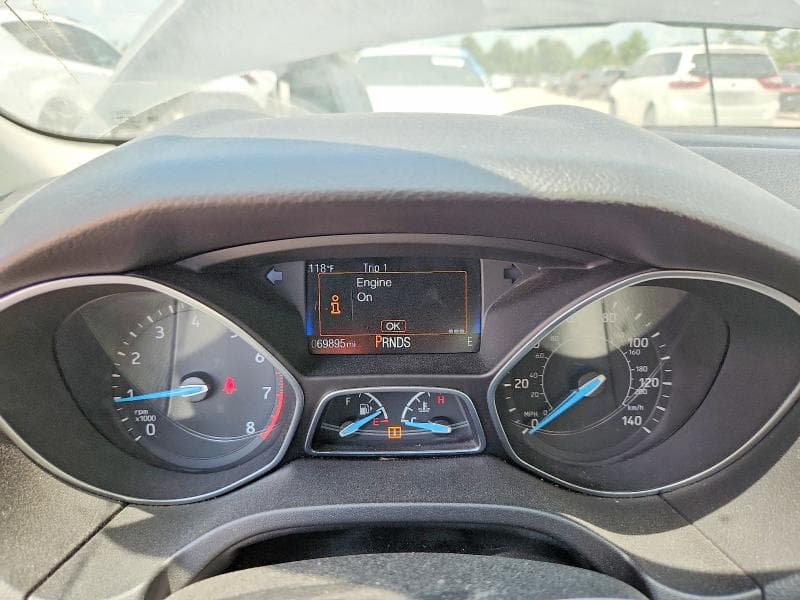 2018 FORD FOCUS SE 9