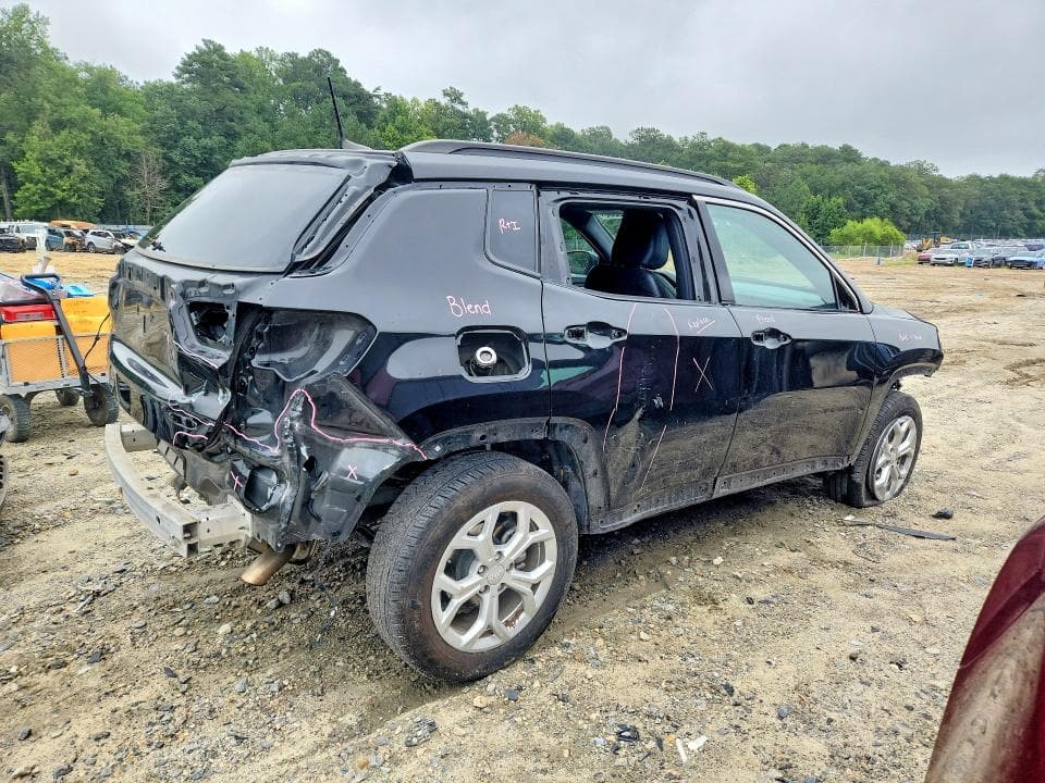 2024 JEEP COMPASS LATITUDE 3