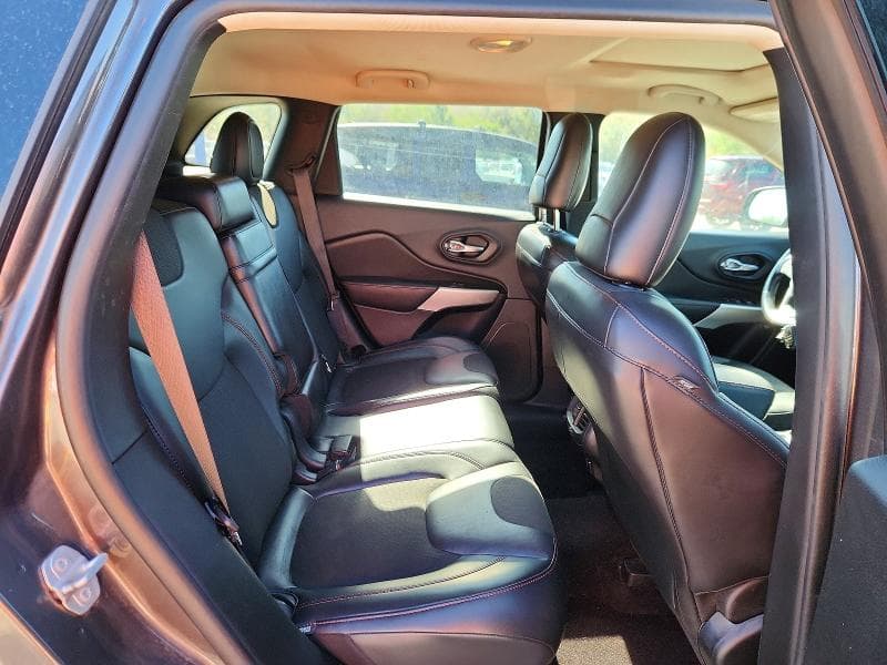 2018 JEEP CHEROKEE TRAILHAWK 11