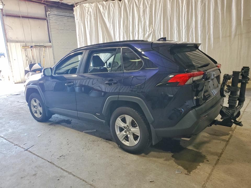 2019 TOYOTA RAV4 HYBRID XLE 2