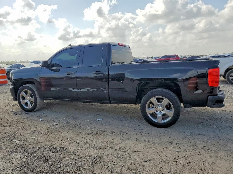 2018 CHEVROLET SILVERADO C1500 CUSTOM 2