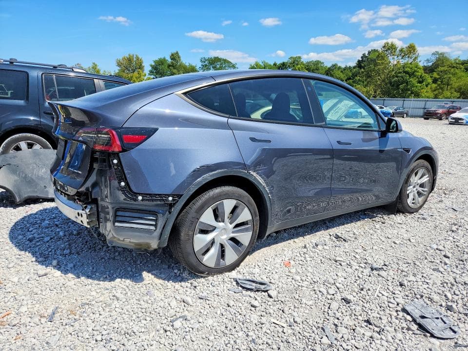 2023 TESLA MODEL Y 3