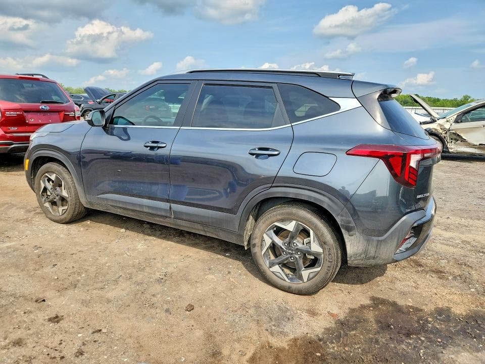 2024 KIA SELTOS EX 2