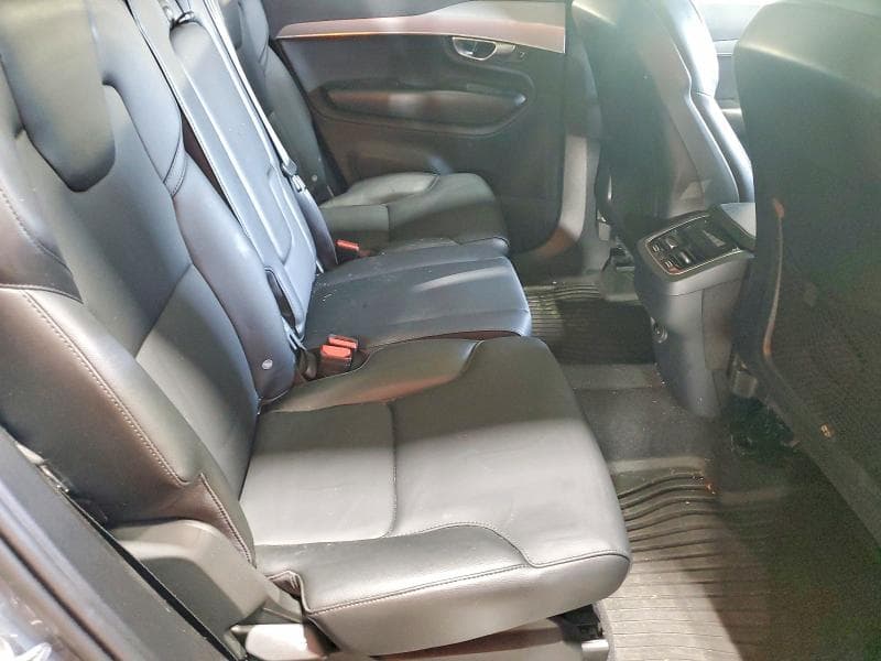 2023 VOLVO XC90 CORE 11