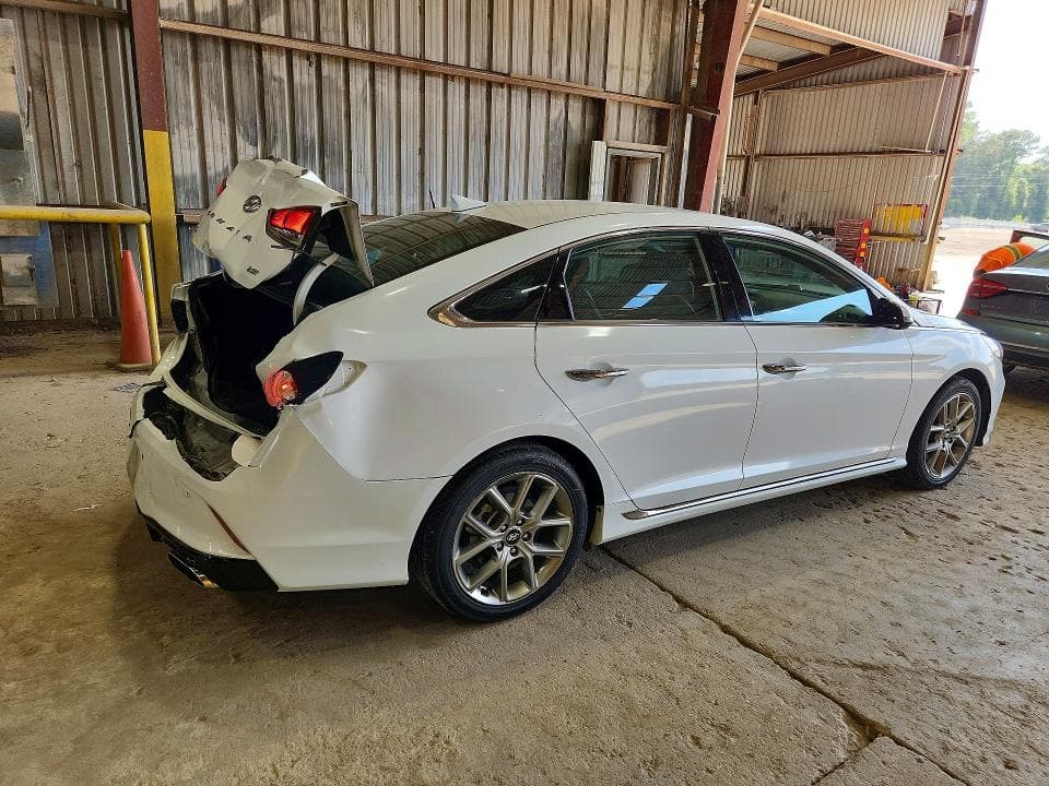 2018 HYUNDAI SONATA LIMITED 2.0T 3