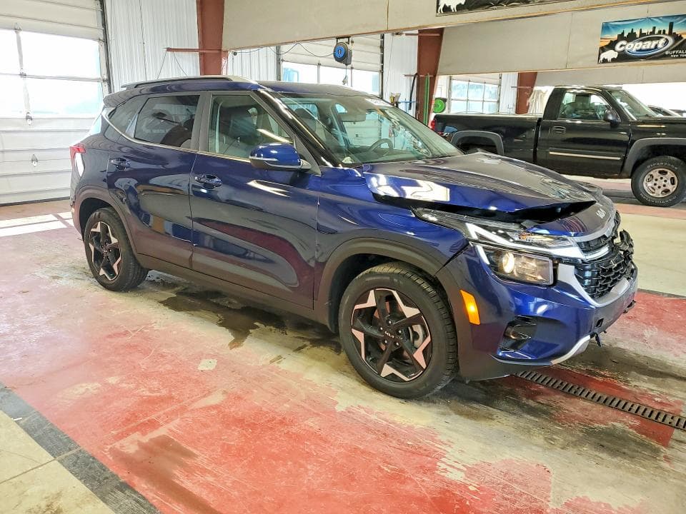 2024 KIA SELTOS EX 4