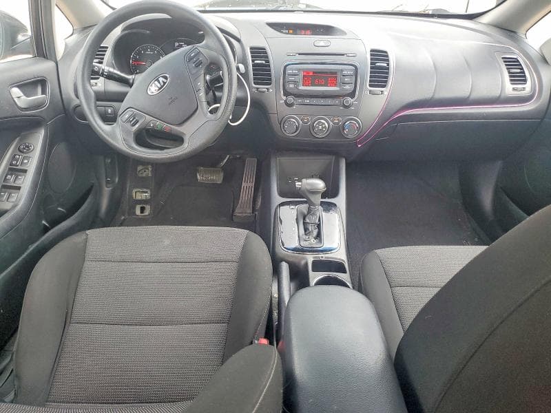 2017 KIA FORTE LX 8