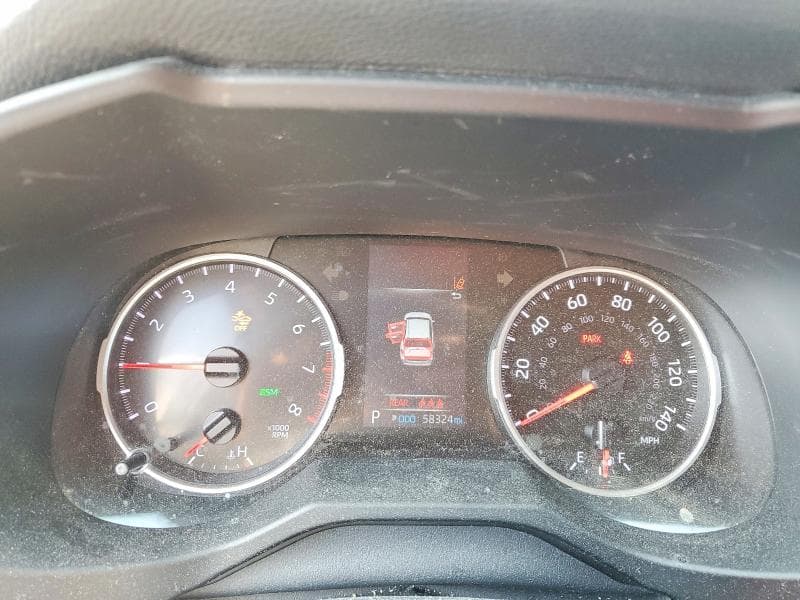2021 TOYOTA RAV4 LE 9