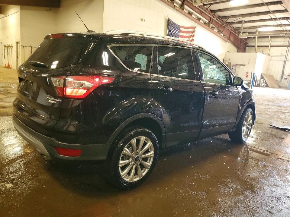 2017 FORD ESCAPE TITANIUM 3