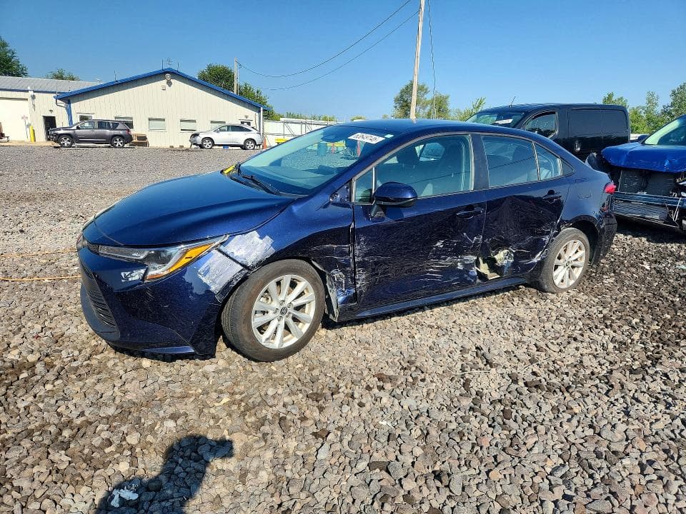 2024 TOYOTA COROLLA LE - 1