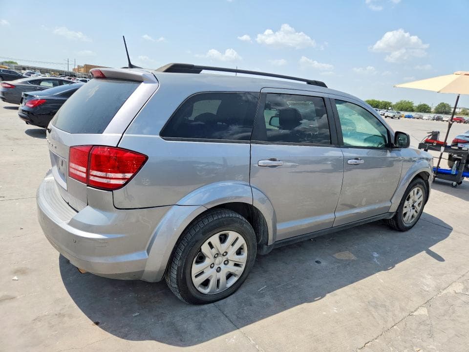 2020 DODGE JOURNEY SE 3