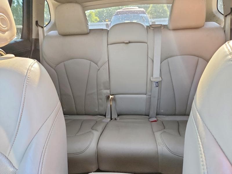 2019 BUICK ENVISION ESSENCE 10