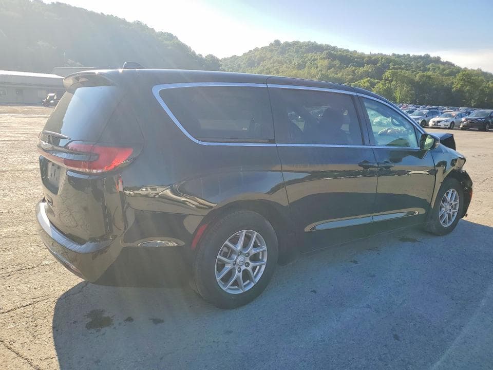 2026 CHRYSLER PACIFICA SELECT 3