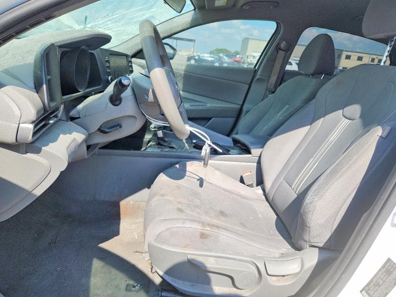 2023 HYUNDAI ELANTRA SEL 7