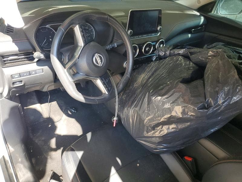 2024 NISSAN SENTRA SR 8