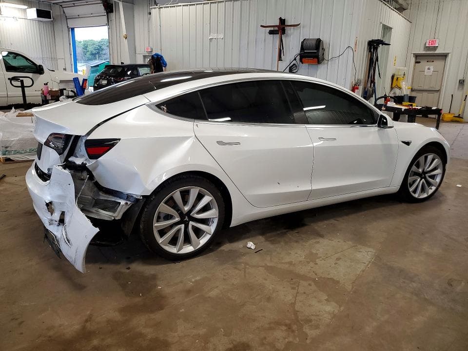 2020 TESLA MODEL 3 3