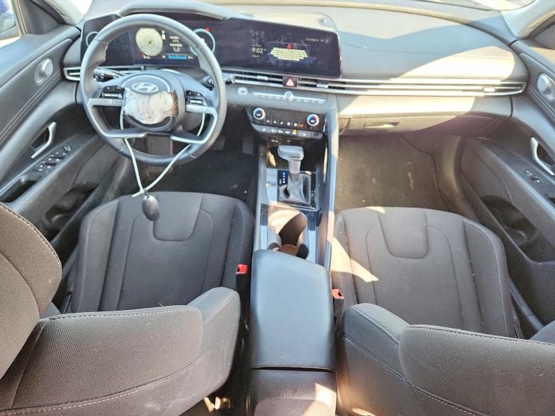 2024 HYUNDAI ELANTRA SEL 8