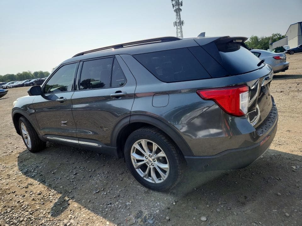 2020 FORD EXPLORER XLT 2