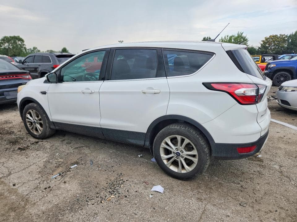 2017 FORD ESCAPE SE 2