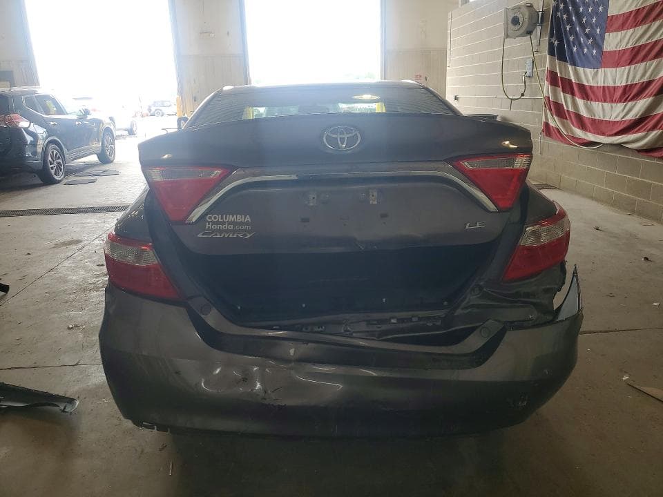 2017 TOYOTA CAMRY LE 6