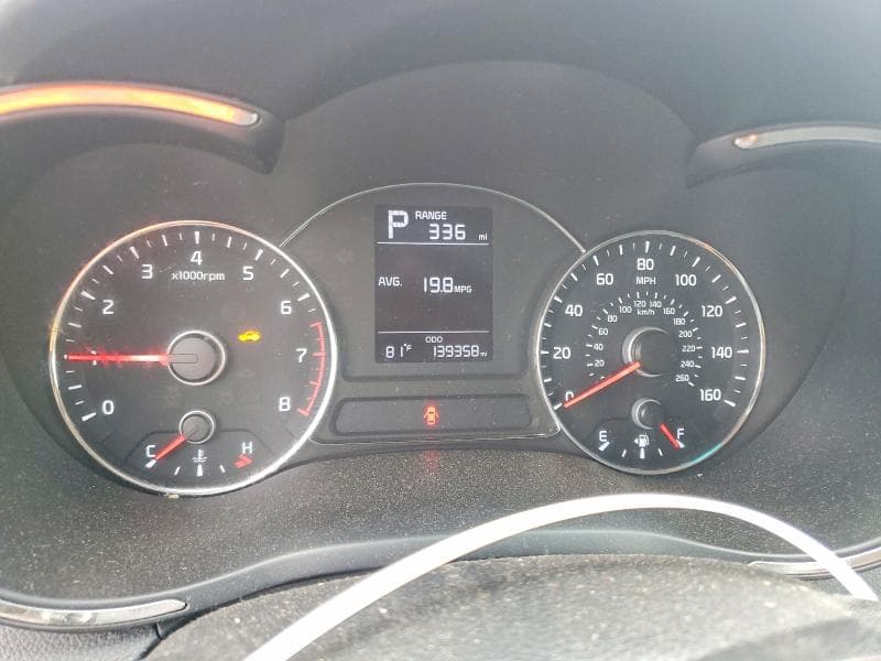 2017 KIA FORTE LX 9