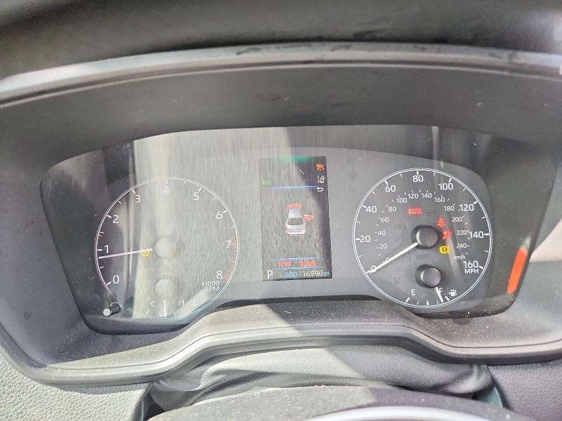 2024 TOYOTA COROLLA SE 9