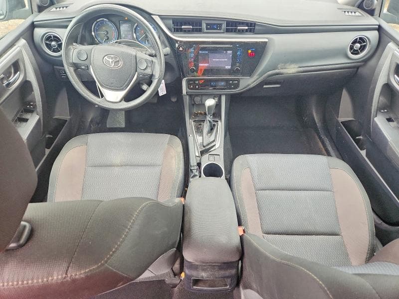 2019 TOYOTA COROLLA LE 8