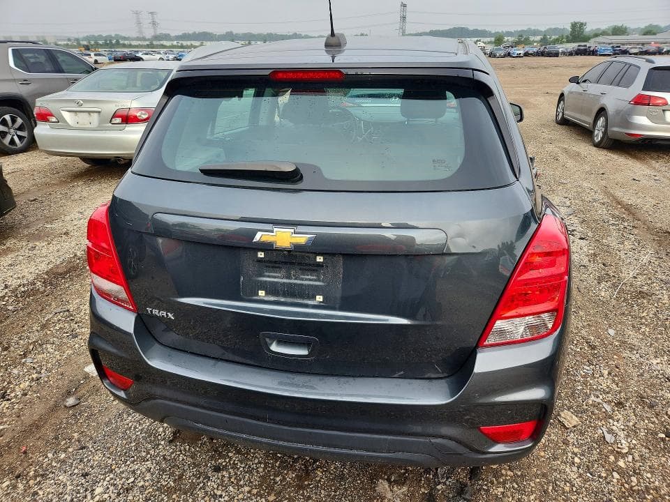 2020 CHEVROLET TRAX LS 6