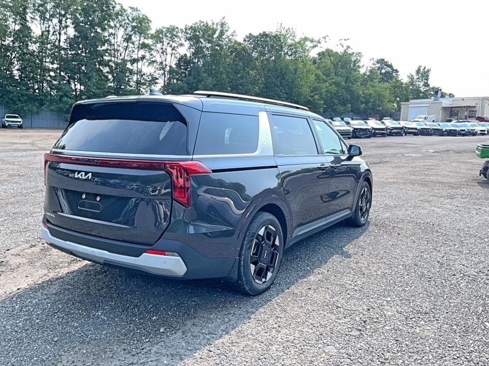 2026 KIA CARNIVAL EX 4