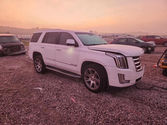 2017 CADILLAC ESCALADE LUXURY 4