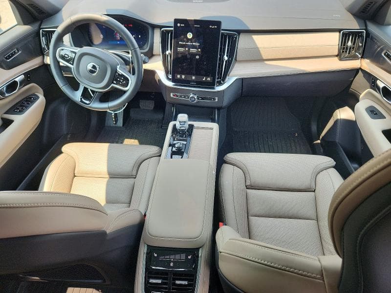 2026 VOLVO XC90 ULTRA 8