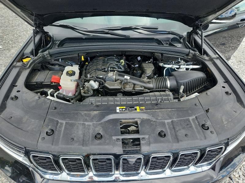 2025 JEEP GRAND CHEROKEE LIMITED 11