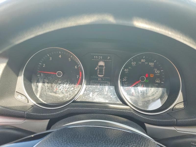 2017 VOLKSWAGEN PASSAT S 9