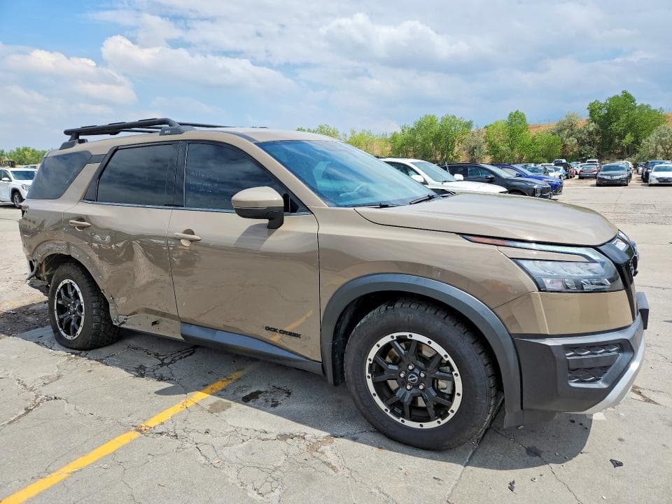 2023 NISSAN PATHFINDER SV 4