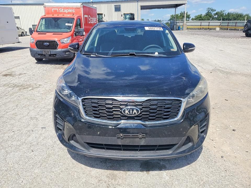 2019 KIA SORENTO LX V6 5