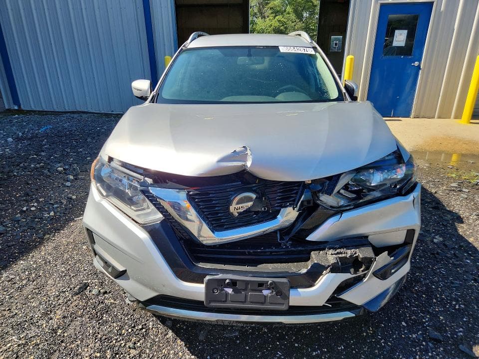 2018 NISSAN ROGUE SV 5