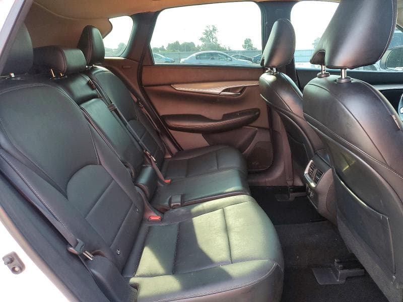 2019 INFINITI QX50 PURE 11