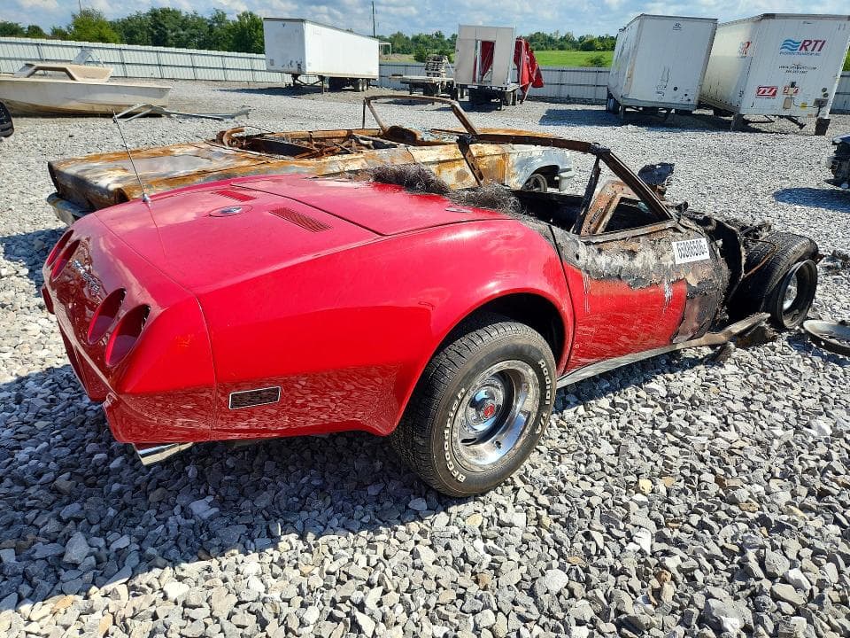 1975 CHEVROLET CORVETTE 3