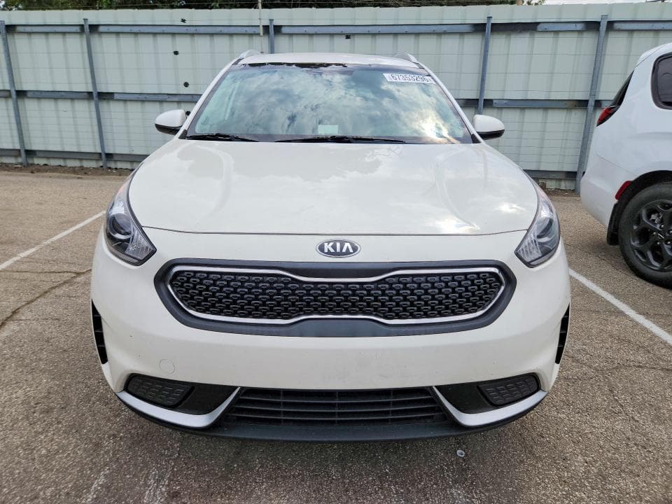 2019 KIA NIRO LX 5