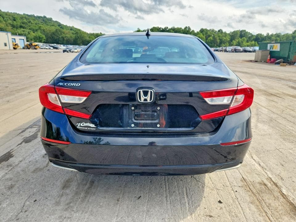 2022 HONDA ACCORD LX 6